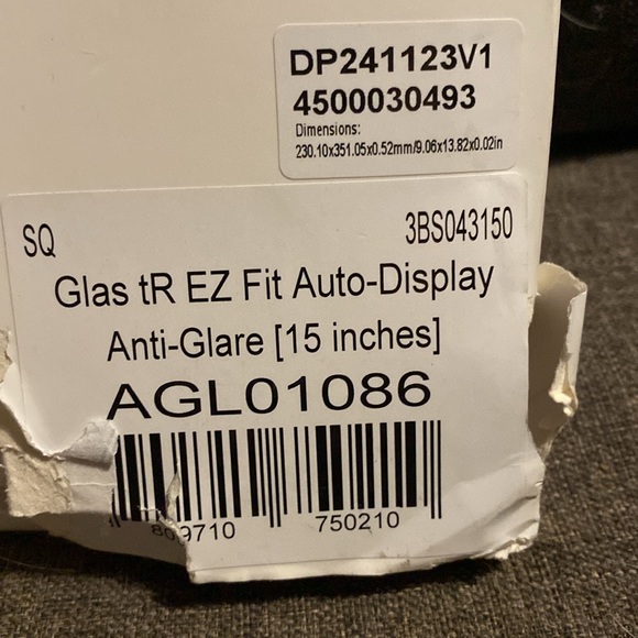 Tesla Screen Protector - Picture 3 of 3